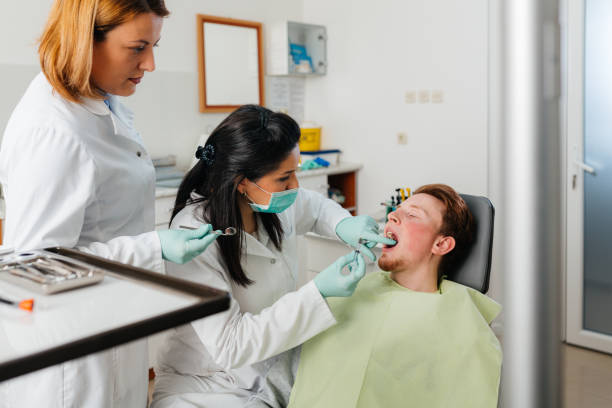 Best Weekend Emergency Dentist in Peebles, OH